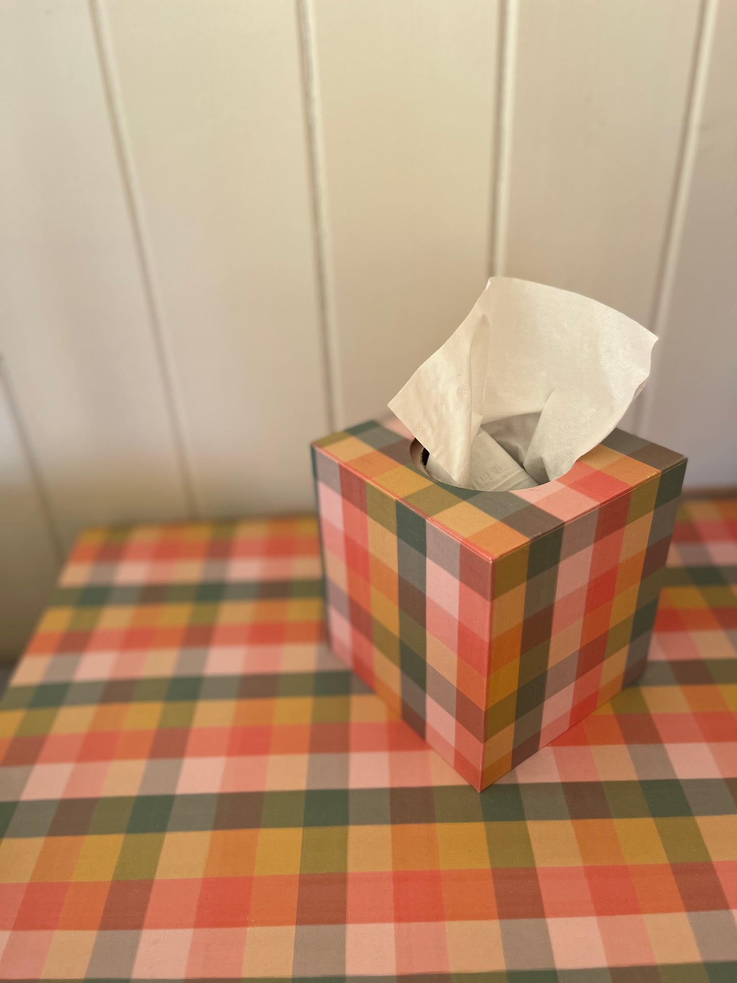 Lomond Paper Co Hand-covered Tissue Box