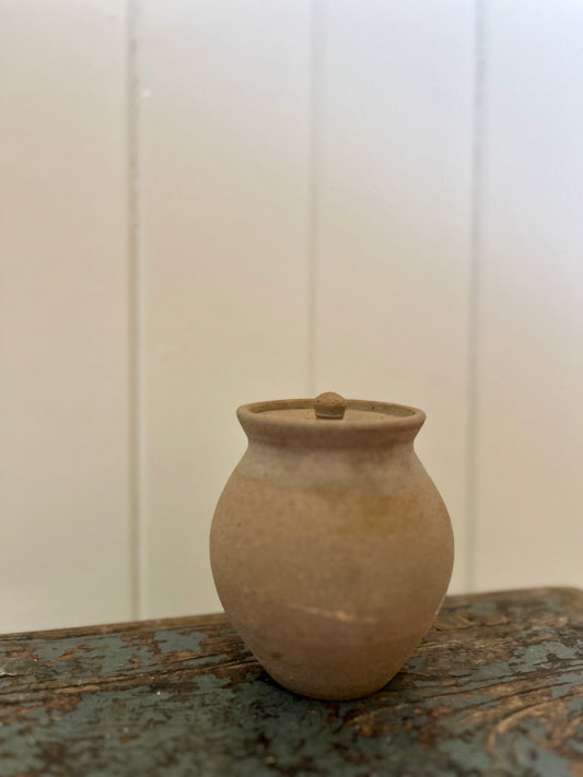 Vintage pottery ginger jar
