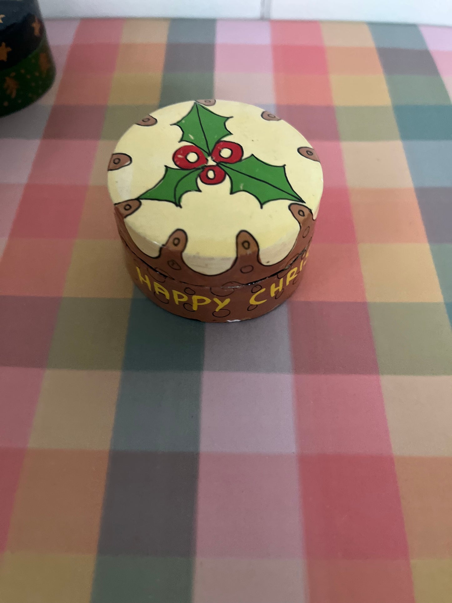 Vintage papier-maché trinket pot
