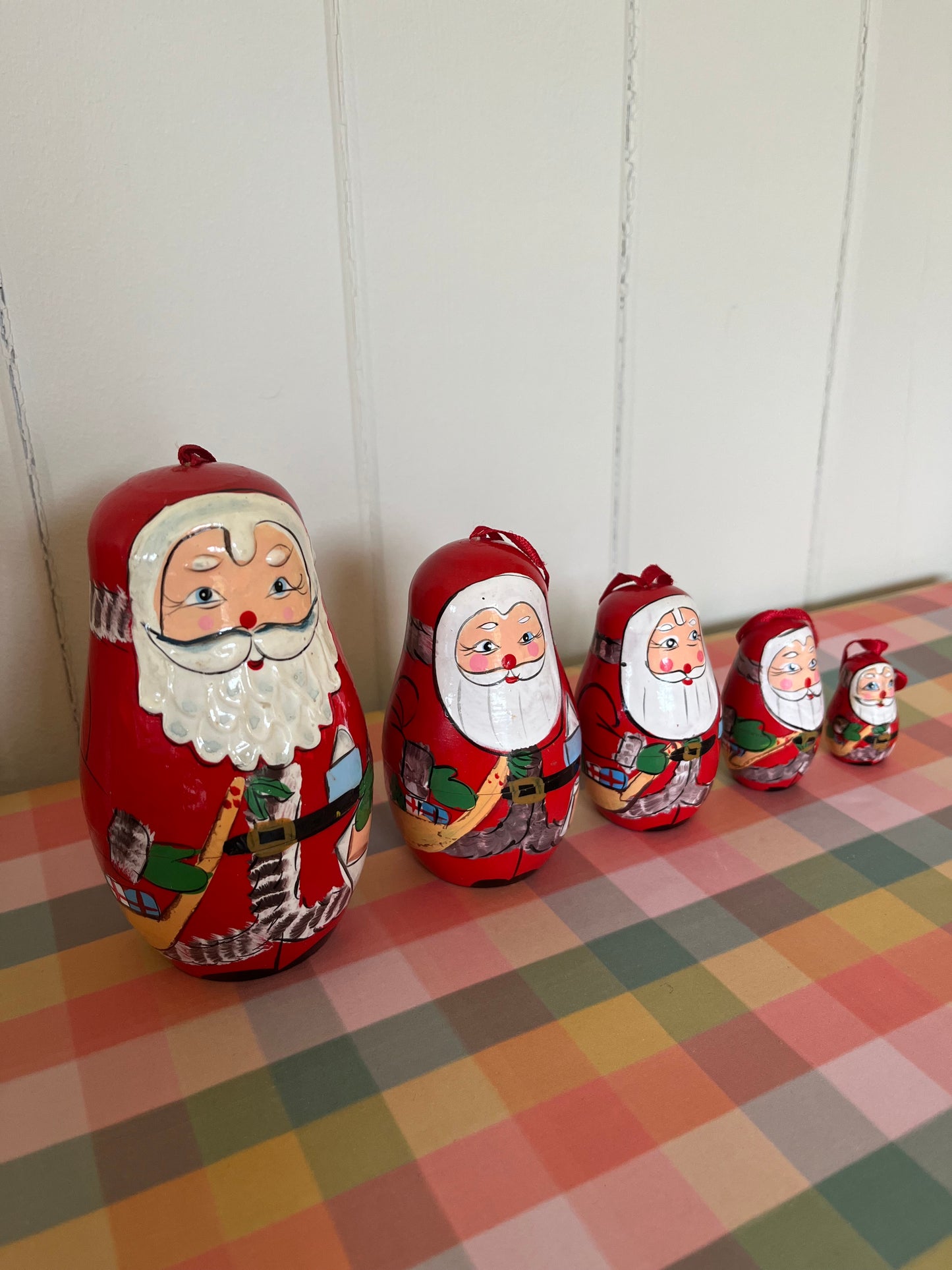Santa matryoshka dolls (hanging) set of 5
