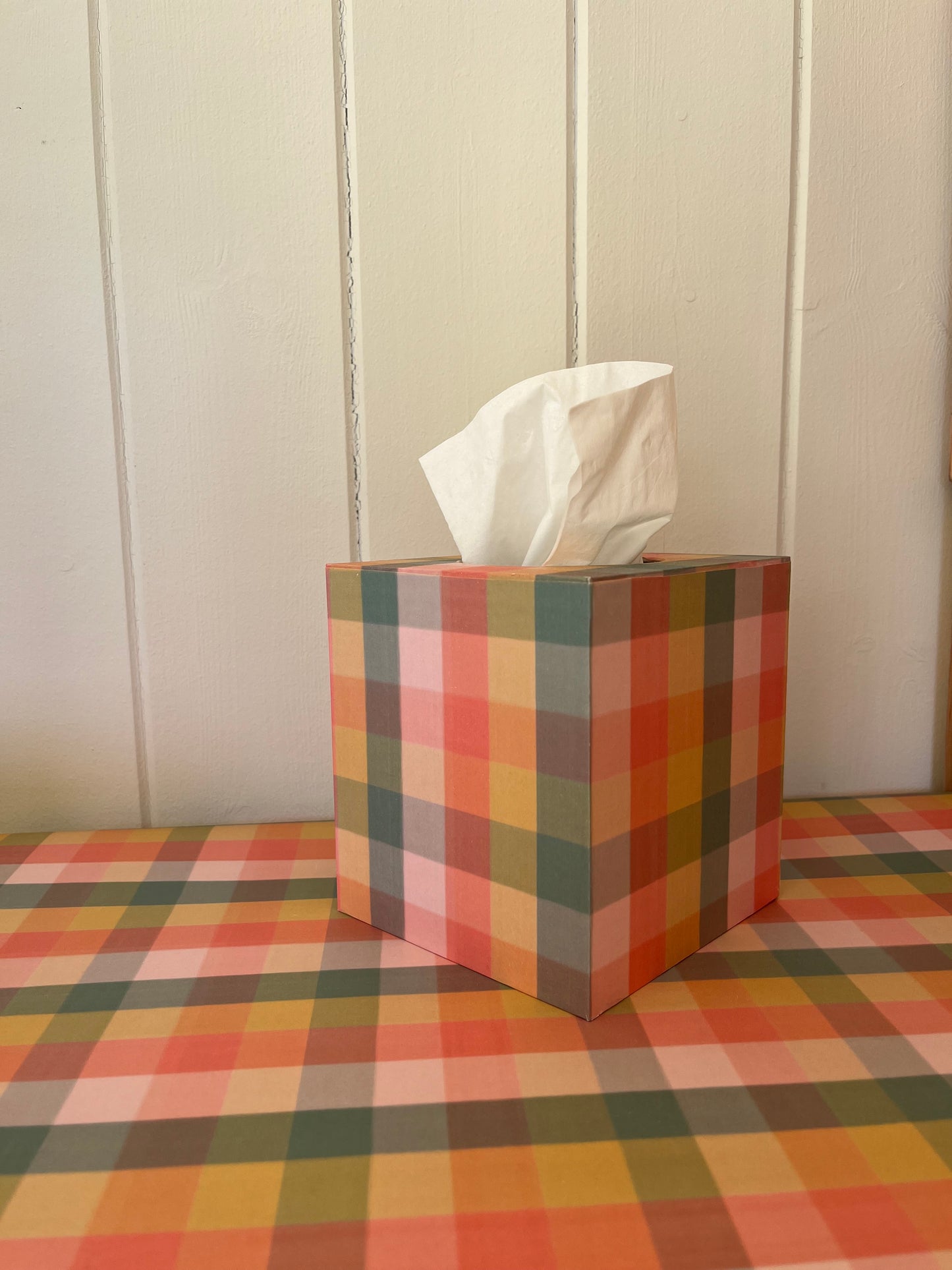 Lomond Paper Co Hand-covered Tissue Box