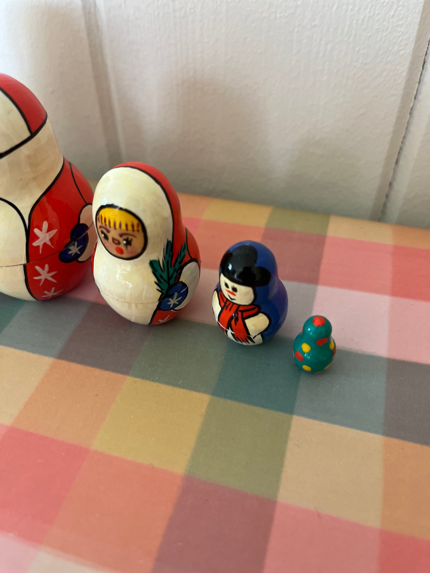 Santa & Mrs Claus Matryoshka dolls set of 5