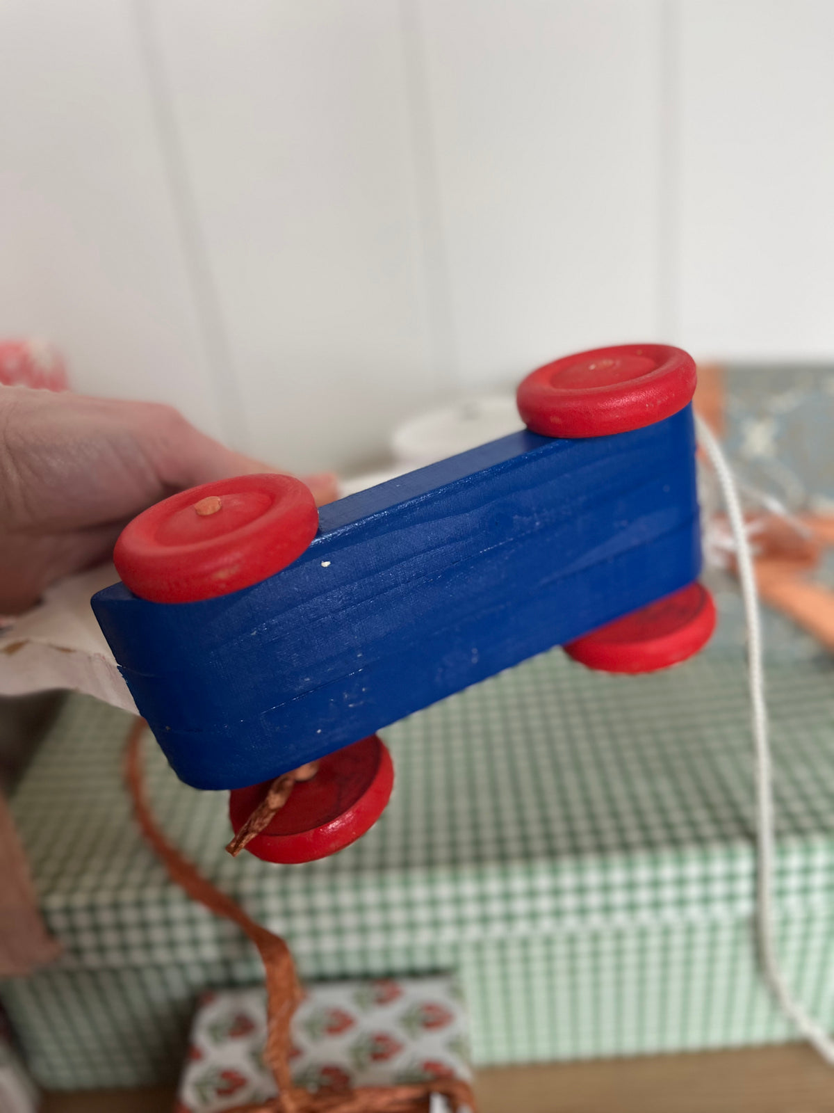 Oscar the scratch built pullalong duck