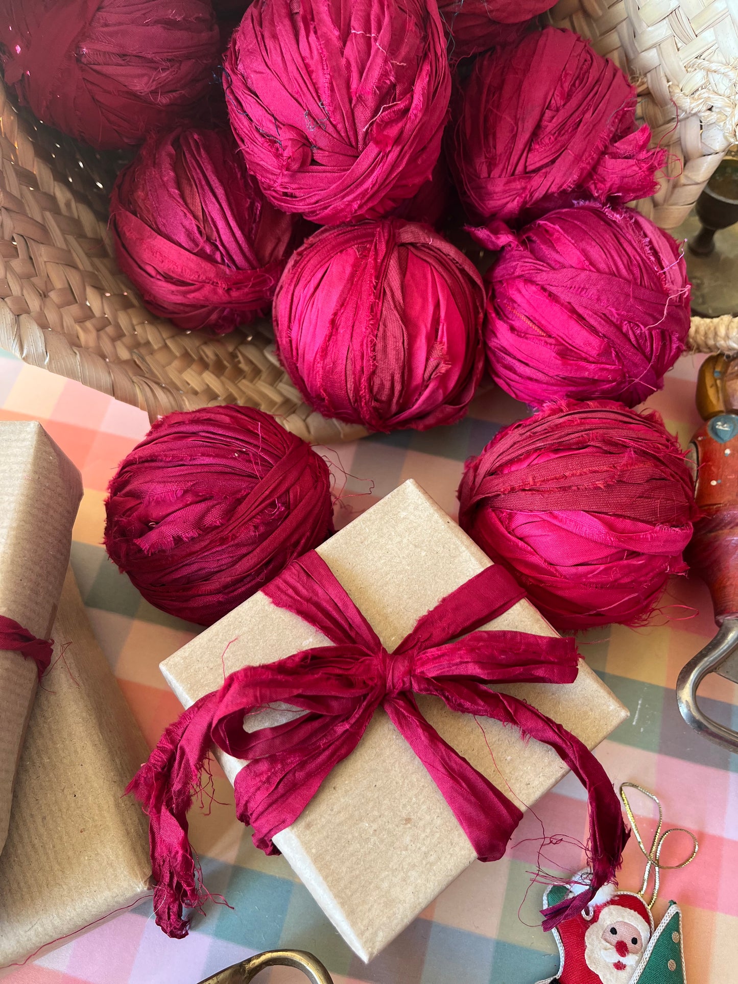 Recycled silk ribbon - Berry
