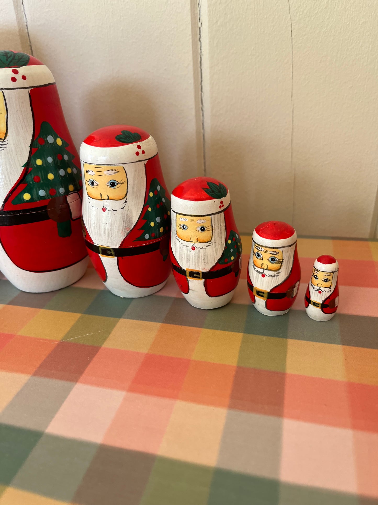 Large 7 piece Matryoshka Santa Dolls