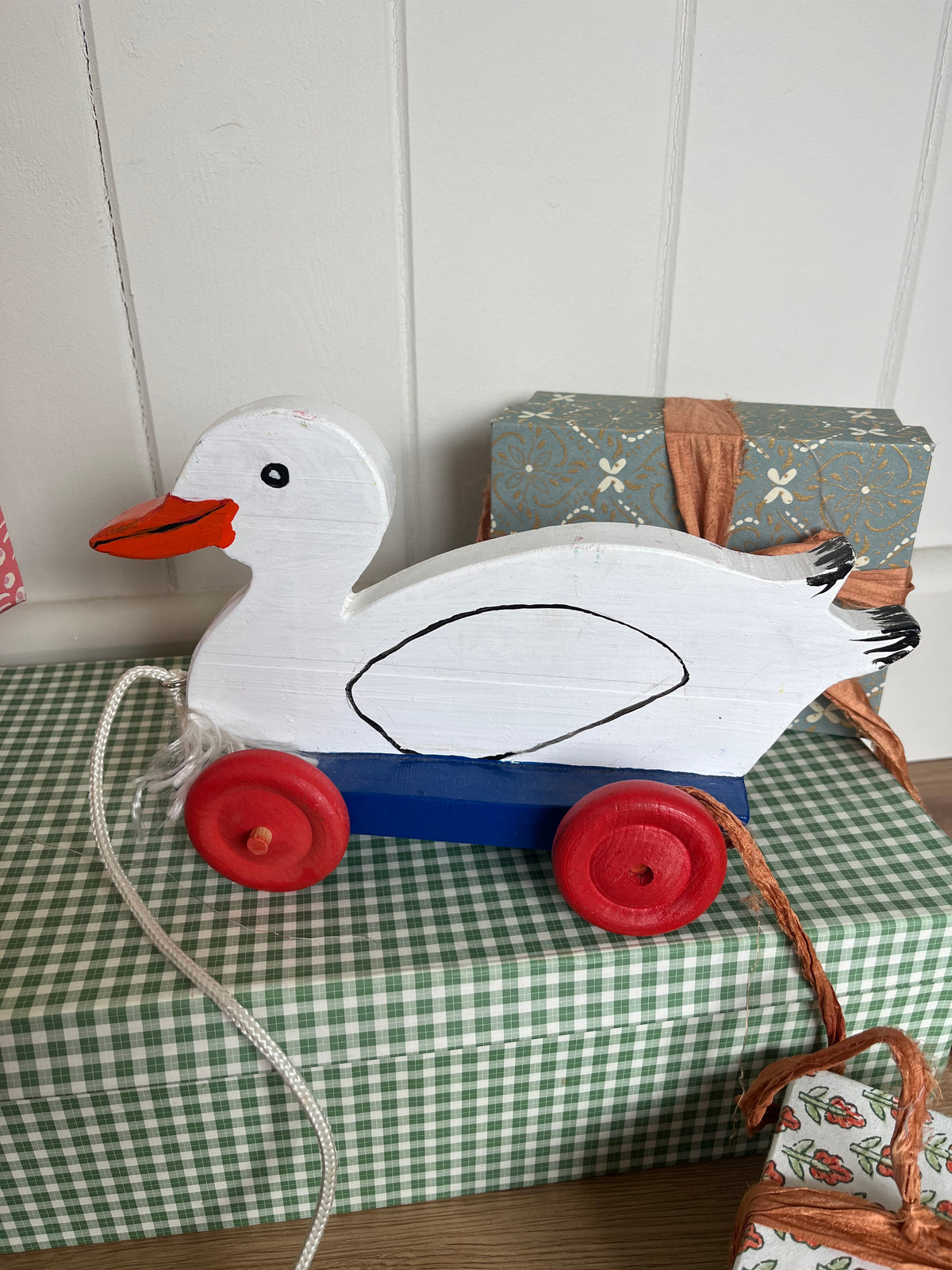 Oscar the scratch built pullalong duck