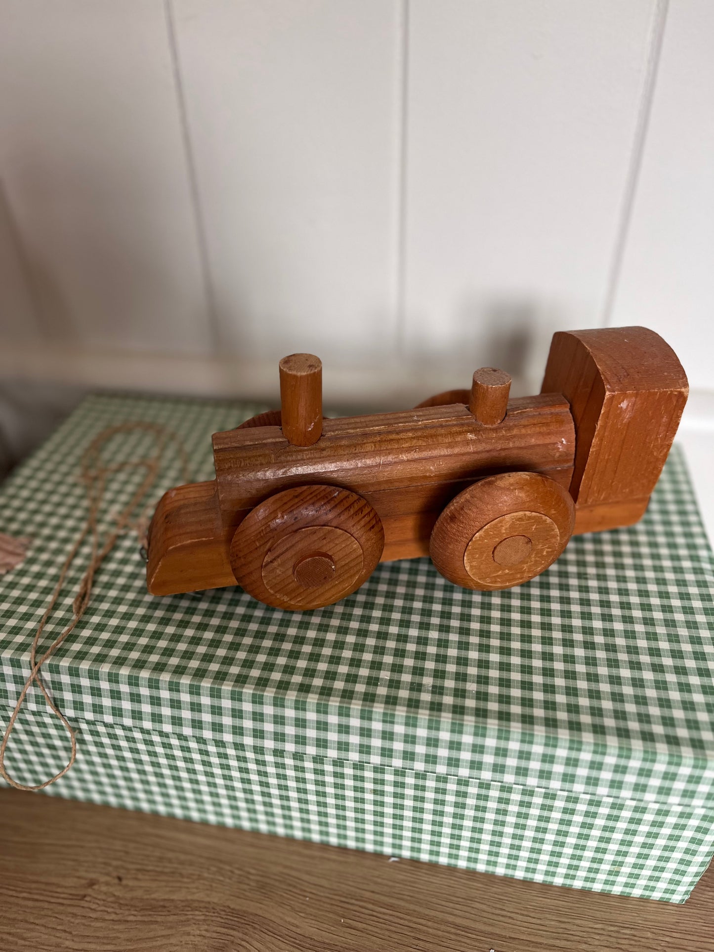 Wood N Joy Vintage pull along train