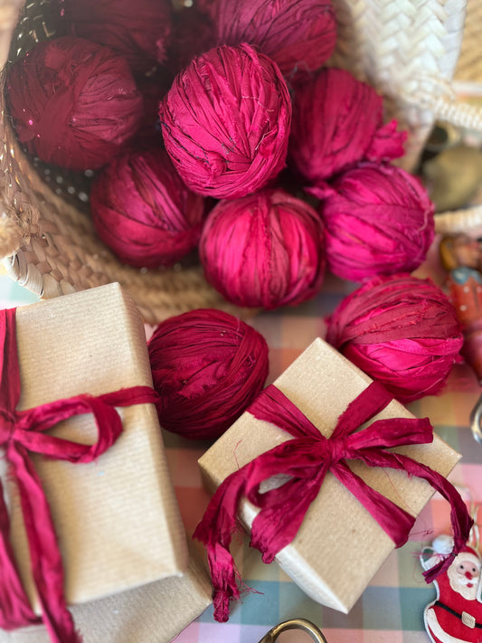 Recycled silk ribbon - Berry