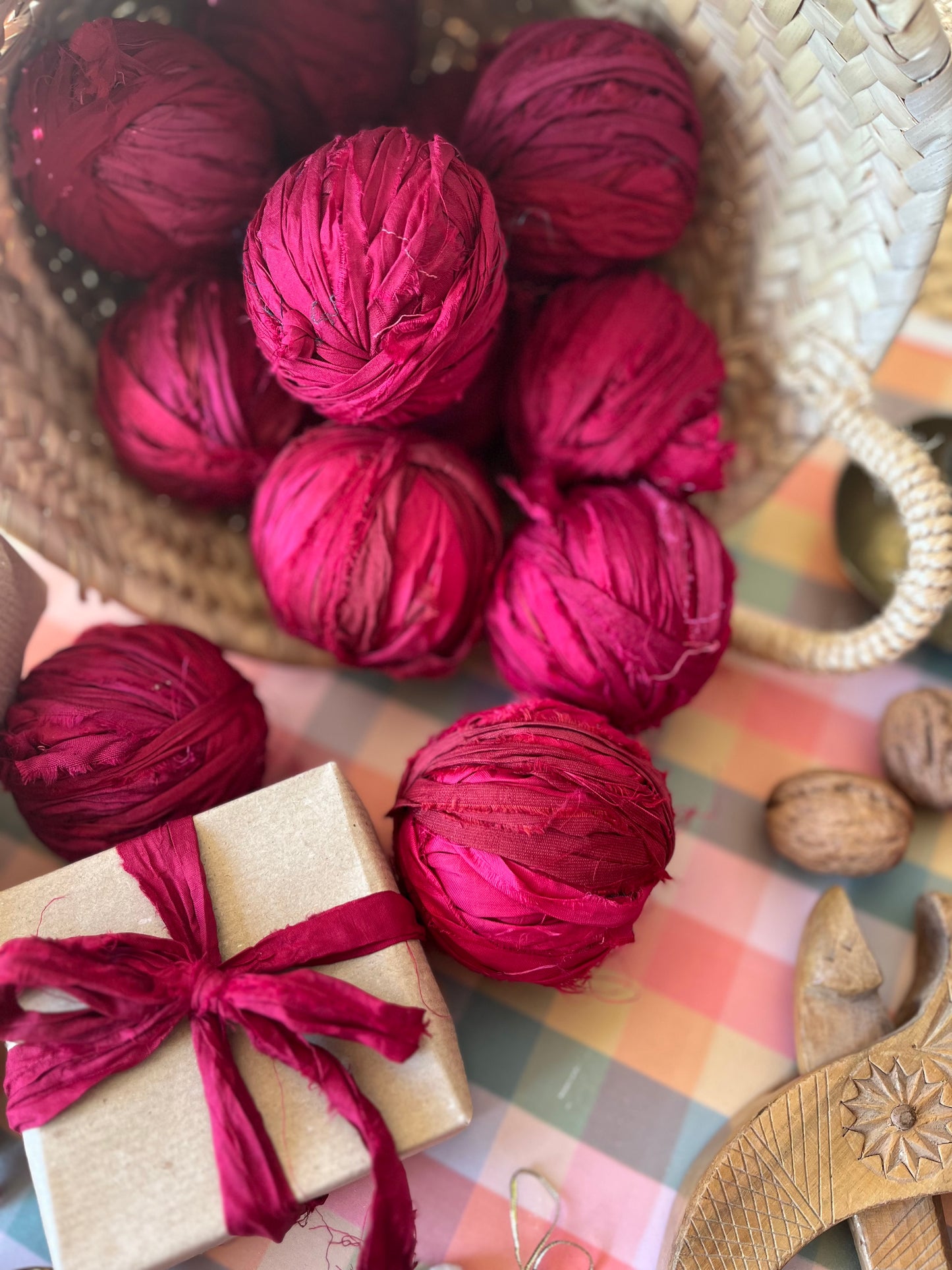 Recycled silk ribbon - Berry