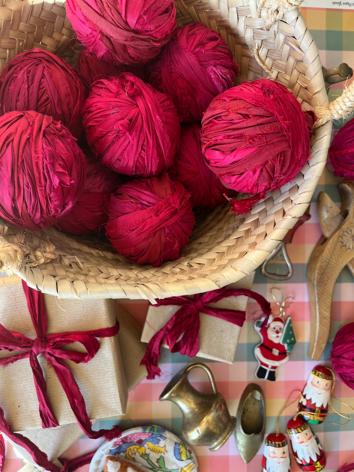 Recycled silk ribbon - Berry