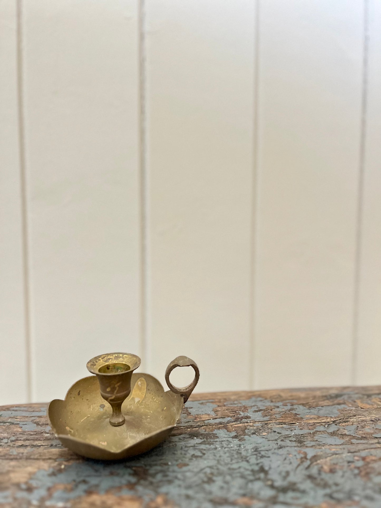 Vintage brass scalloped candlestick holder