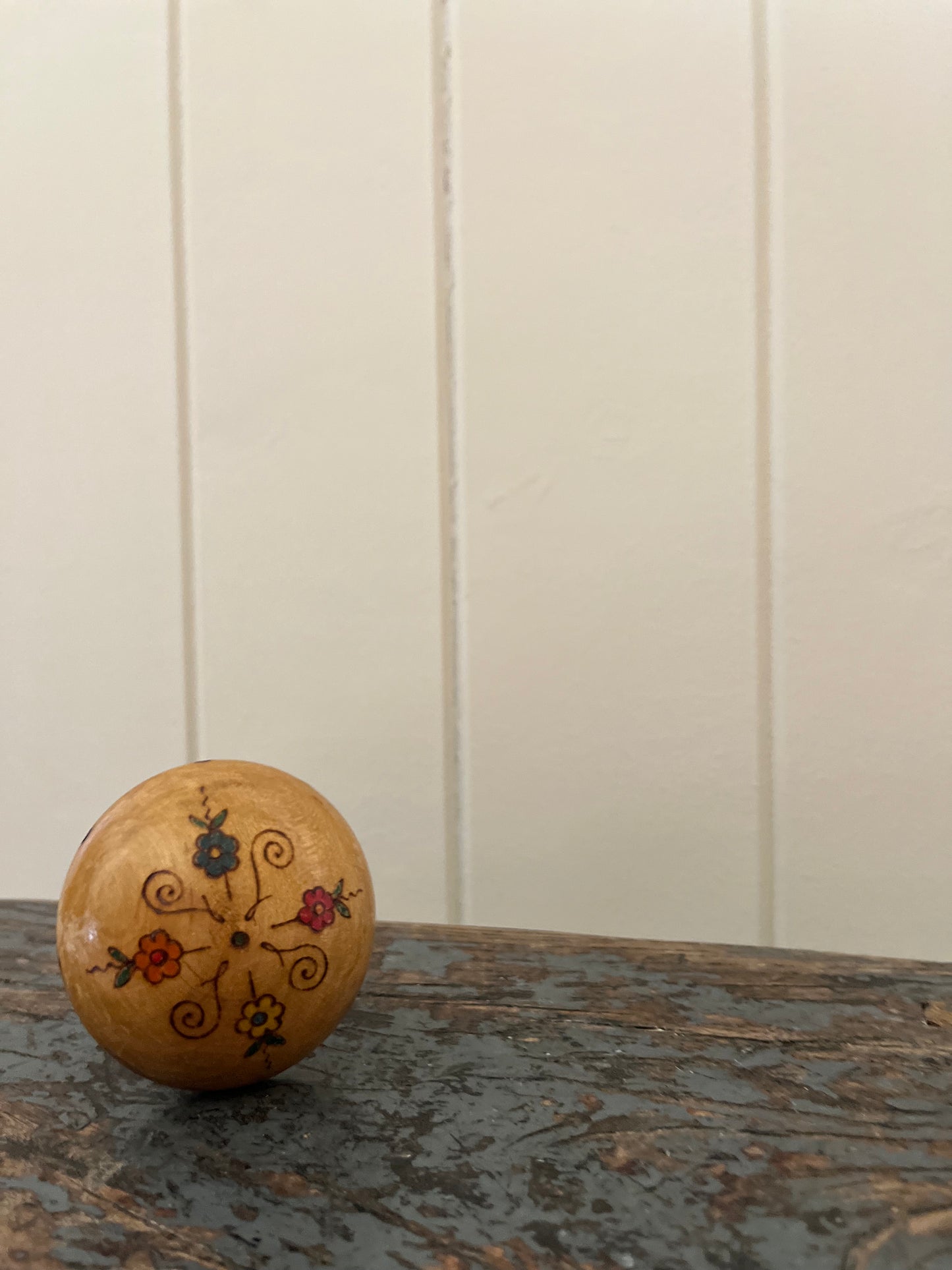 Vintage darning mushroom