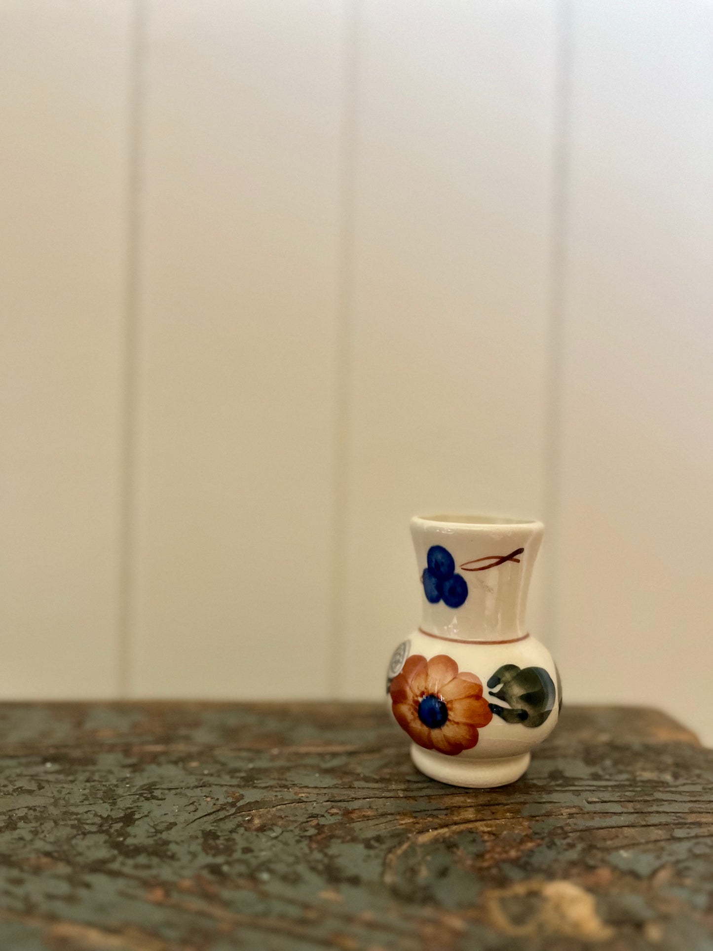 Polish pottery bud vase