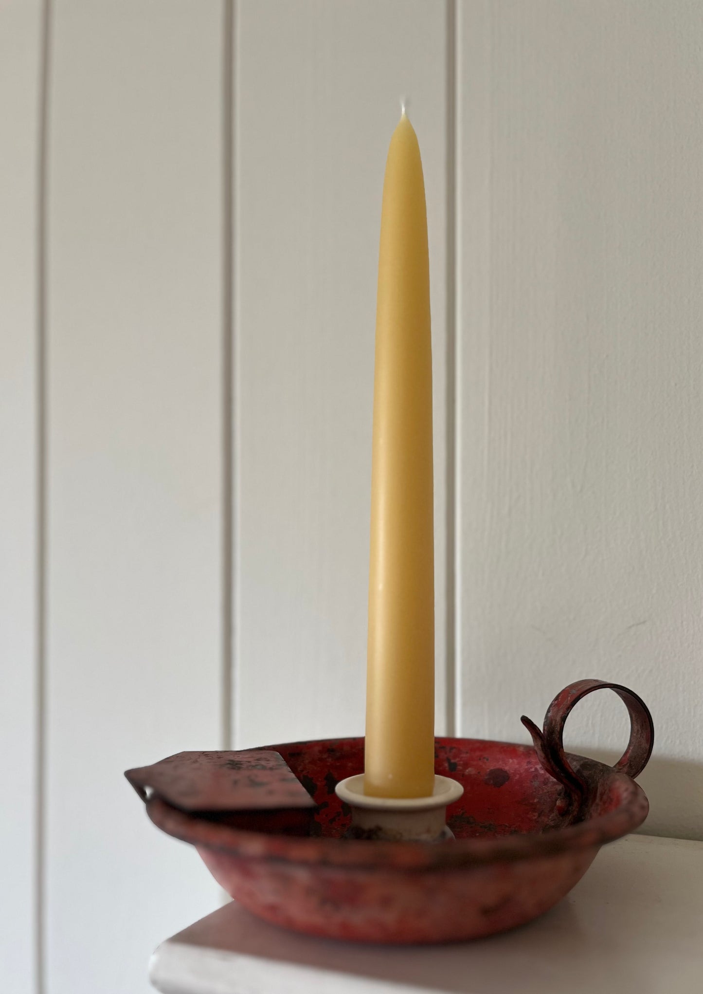 Beeswax tapered dinner candles