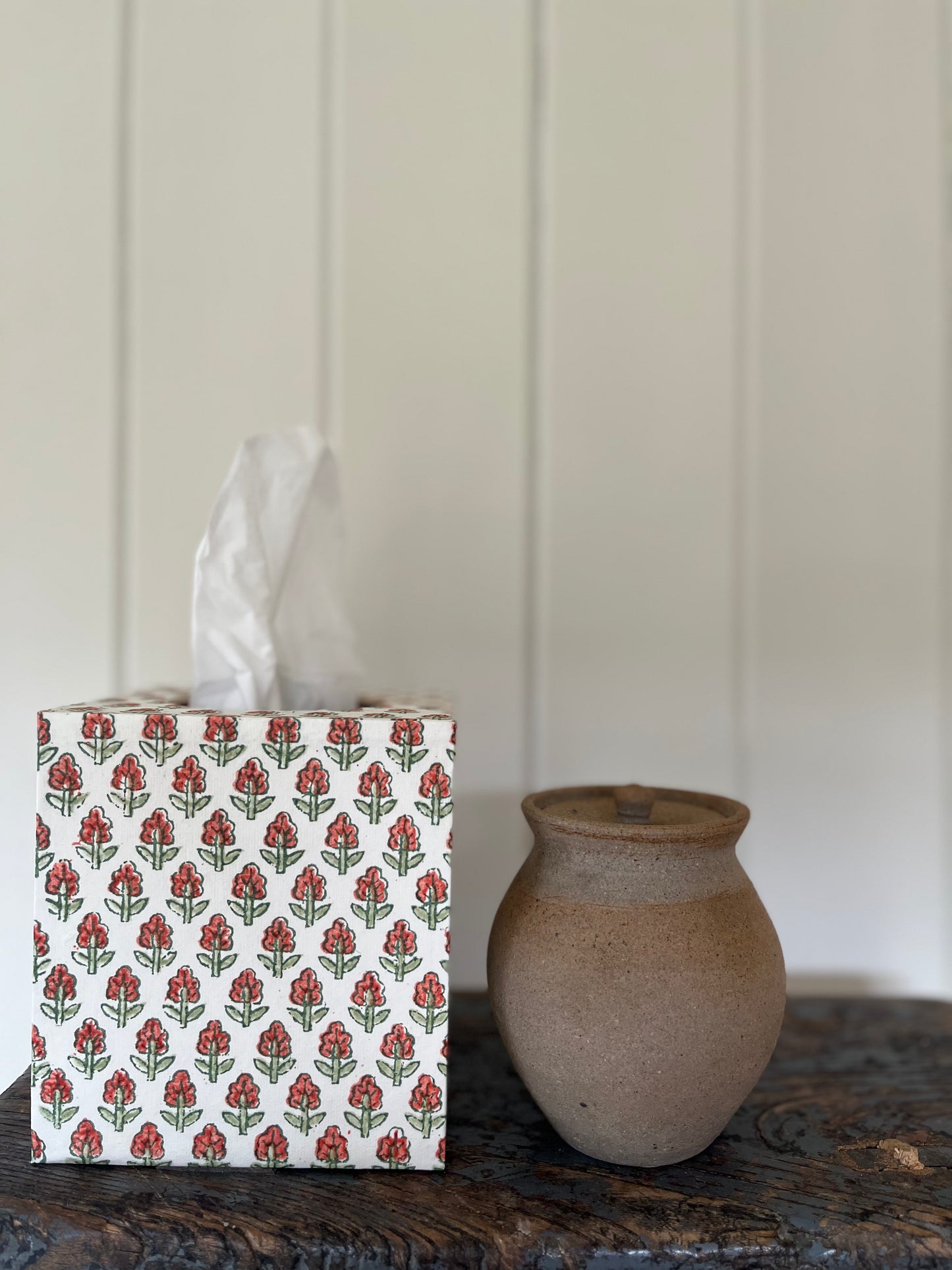 Melody Way Tissue Box Holder - Red Tulip